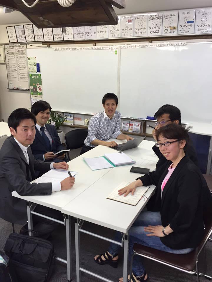 写真＿国際ビジネス打ち合わせ