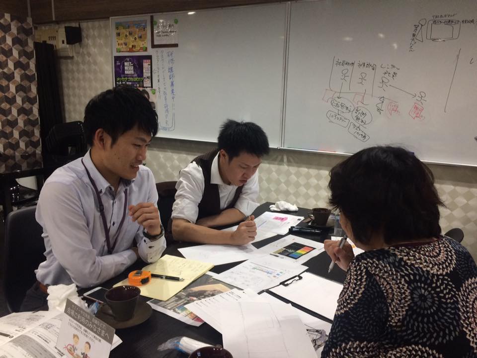 写真_メッセ準備